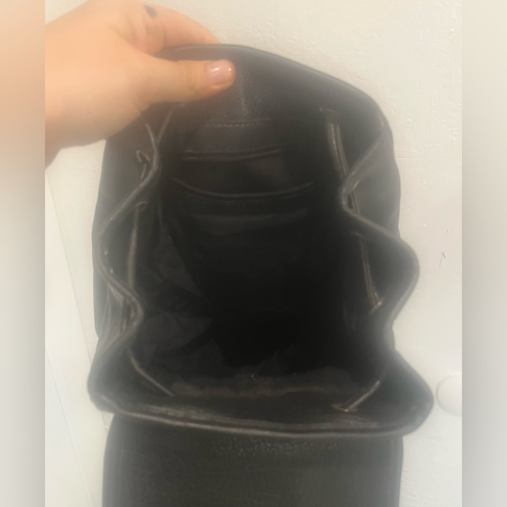 Guess Black Leather Drawstring Backpack - Picture 4 of 4